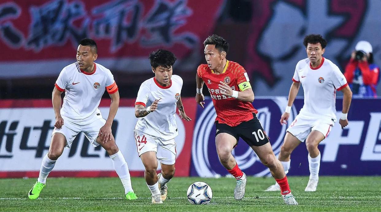 九游官方平台武汉三镇队最新消息最新动态